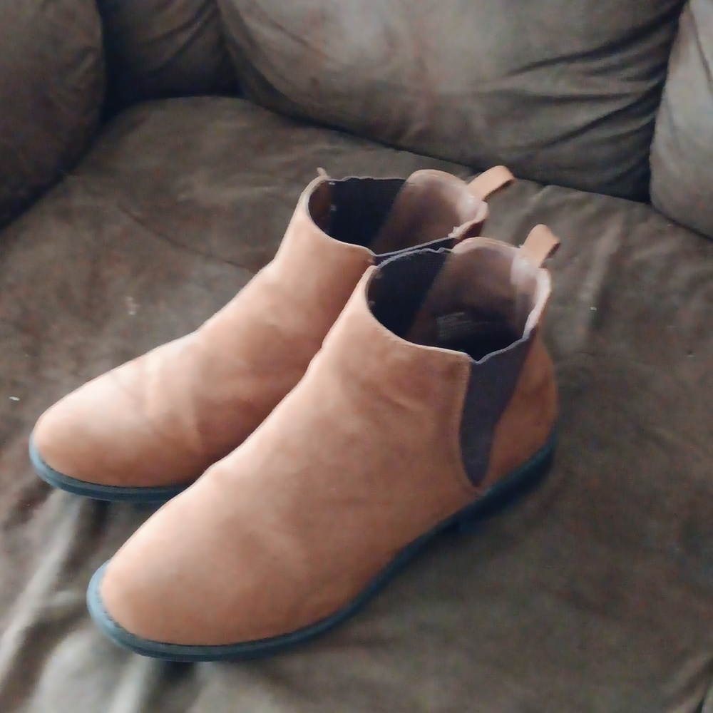 Carmel suade ankle boots